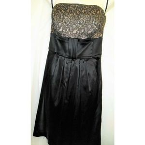 White House Black Market Strapless Dress - Size 6